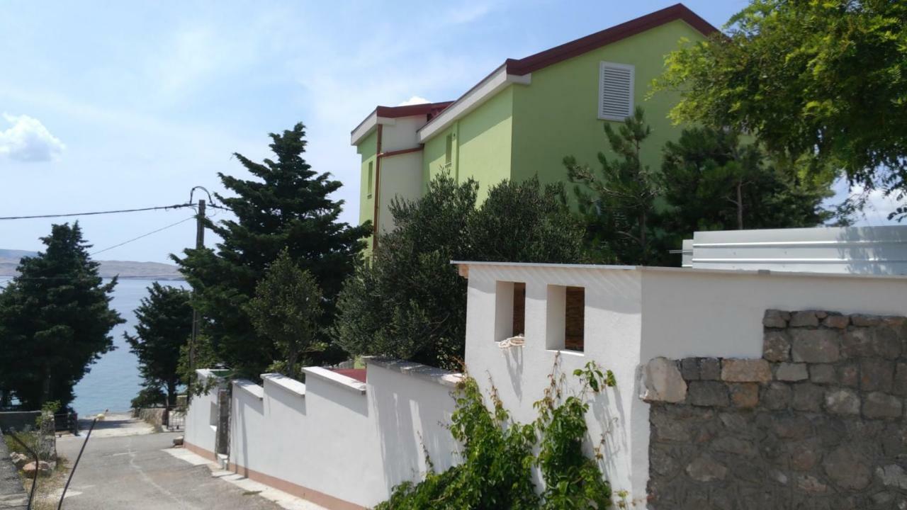 Apartmani Vila Dadic Karlobag Exterior foto